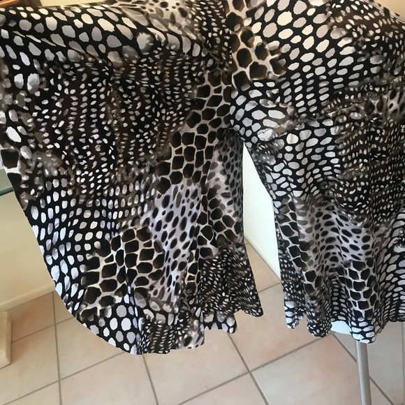 👙ANIMAL PRINT COVER UP👙 - Picture 3 of 5